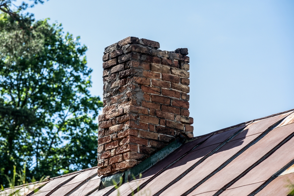 Chimney in a state of disrepair